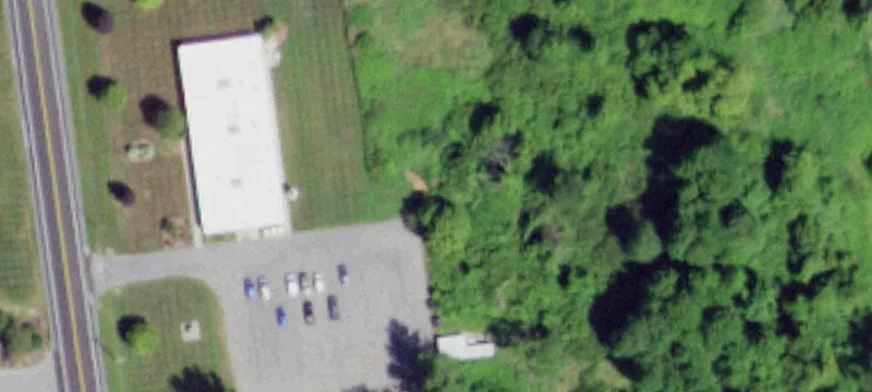 604 Queensbury Ave
