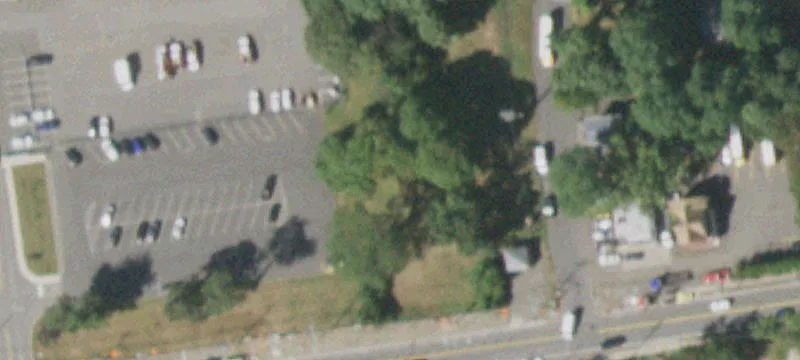 51 Alturas Rd