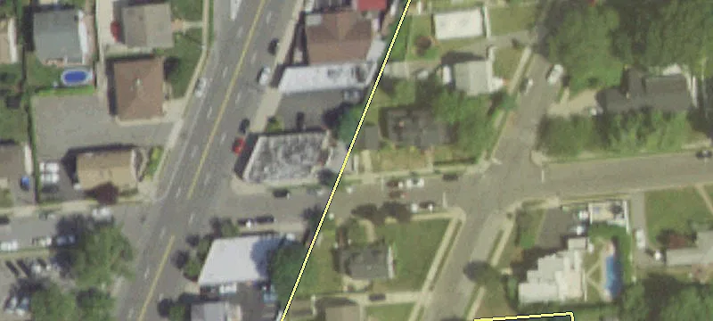526 Broadway
