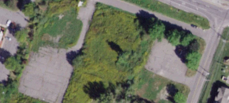 5 Service Rd