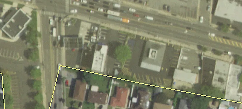 575 Hempstead Tpke