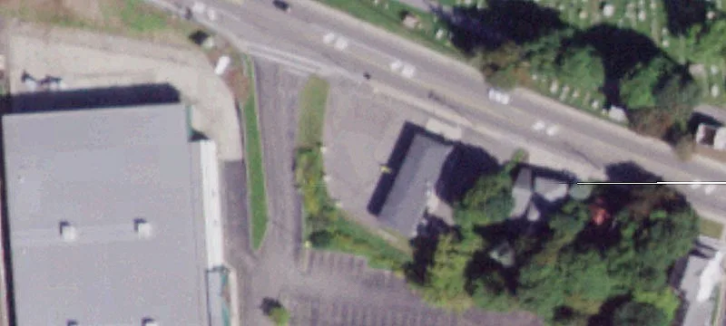 524 Harry L Dr