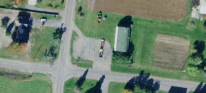 27957 Middle Rd