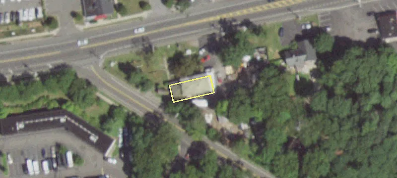 660 Middle Country Rd