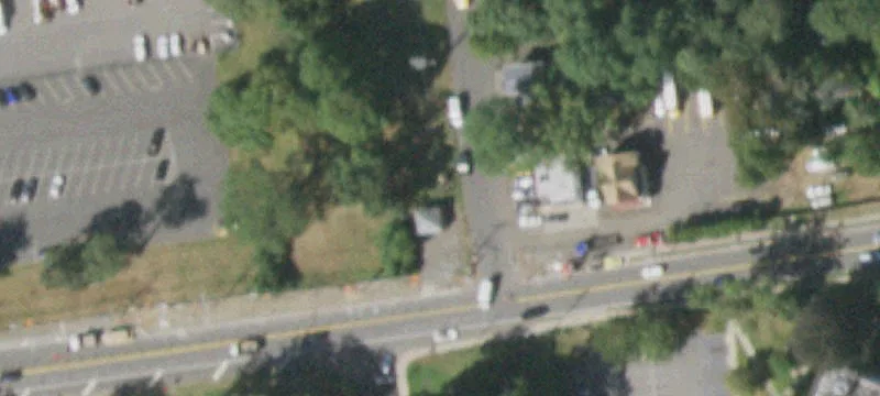 55 Alturas Rd