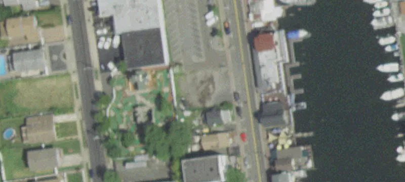 229 Woodcleft Ave