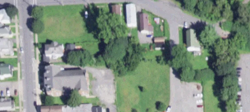 Perry St