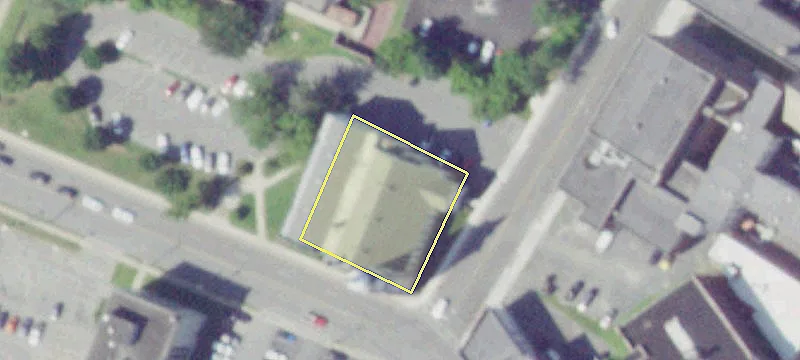 306 Ct St