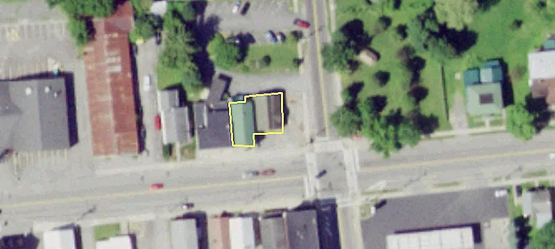 391 Main St