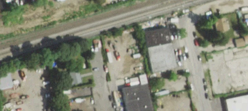 Leaf Ave