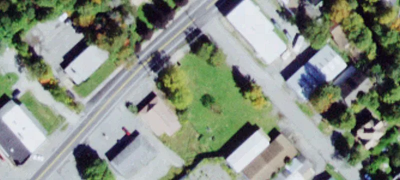 Main St At Pleasant St