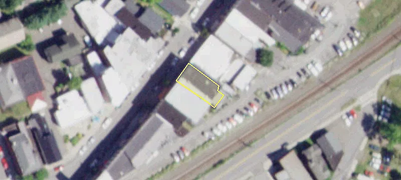 35 Main St