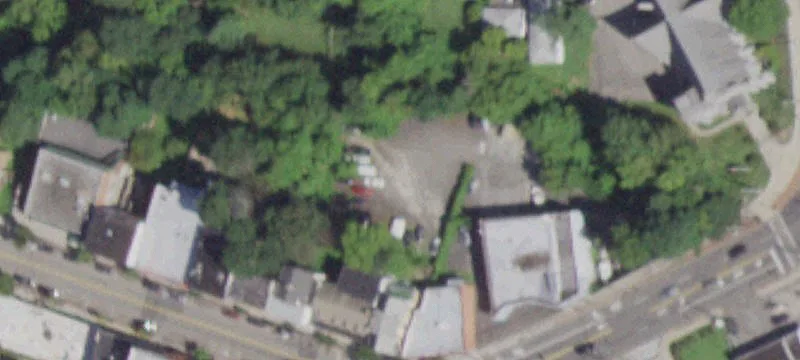 Cedar St