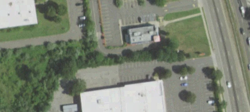 606 Broadhollow Rd