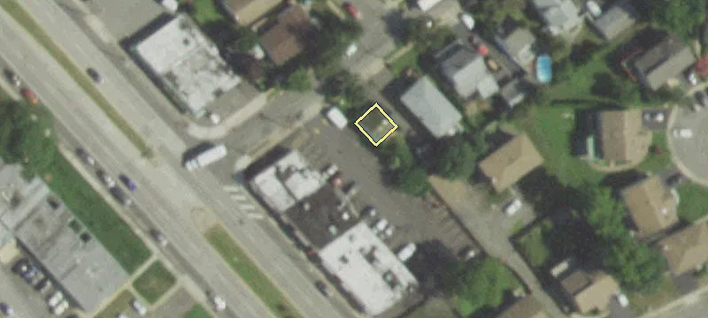 Lawnview Ave