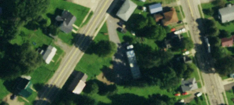 Maple Ave