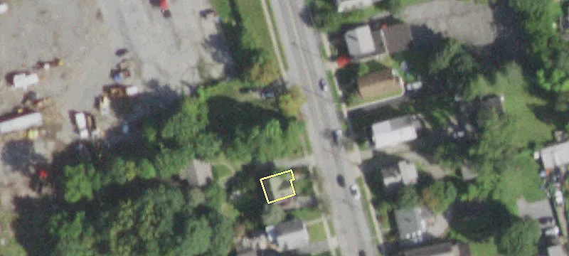 38 Fairview Ave, Unit 38