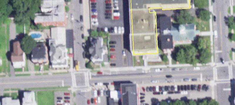 223 Main St