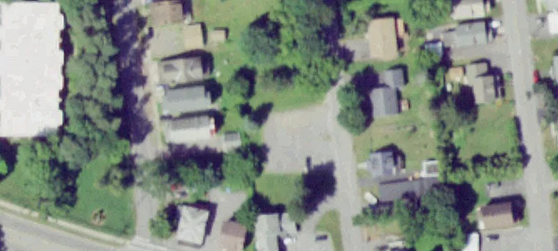 Slusser Ave