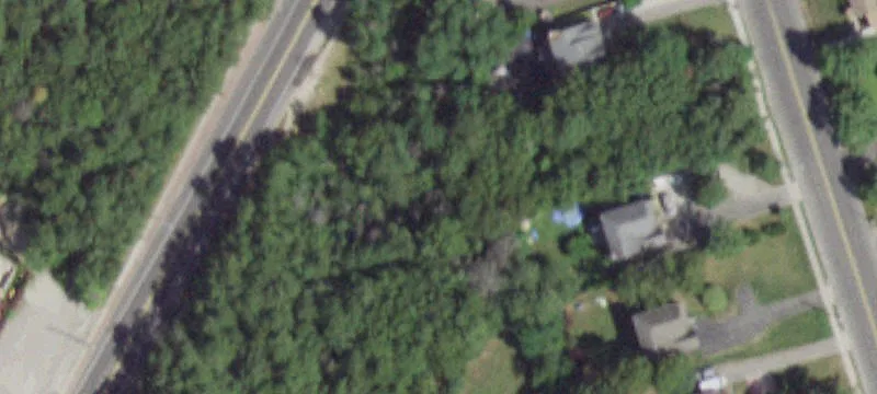 Mastic Rd