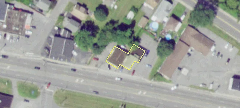 32 Oriskany Blvd