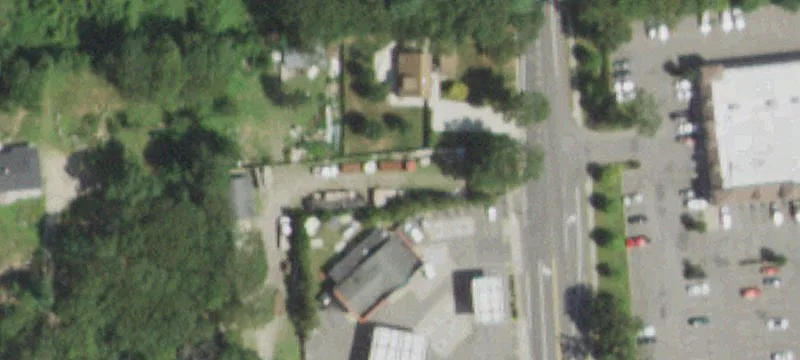 Horseblock Rd