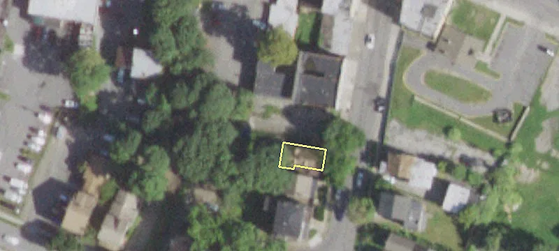 8 Clinton St