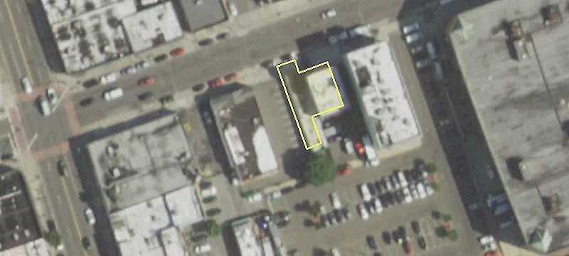120 Jackson St