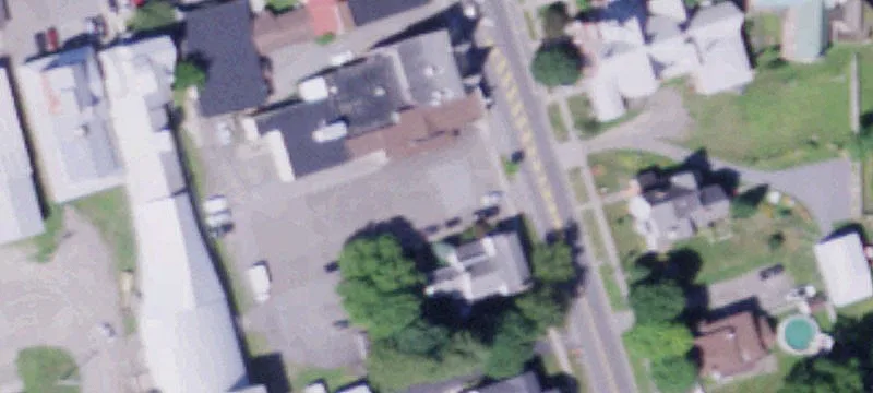 4 Main St