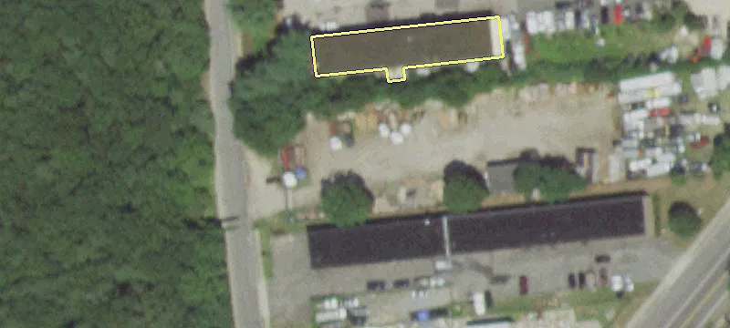 Middle Is Rd