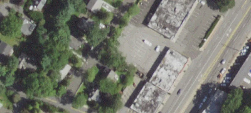 11 Winthrop Ln