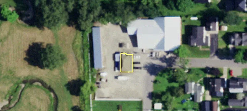 593 Maple Ave