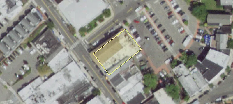 201 Main St