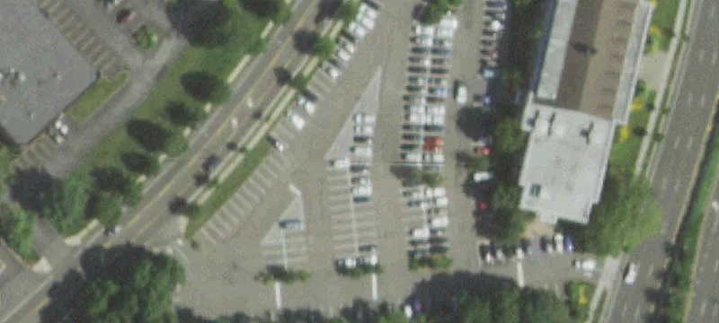 Broadhollow Rd