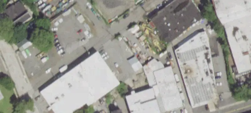 Roslyn Pl