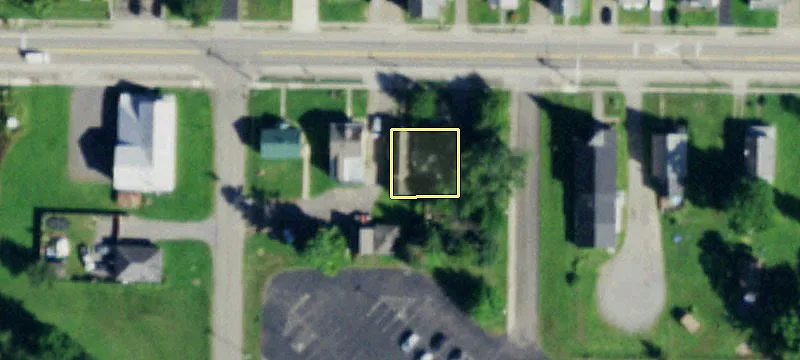 2335 Main St