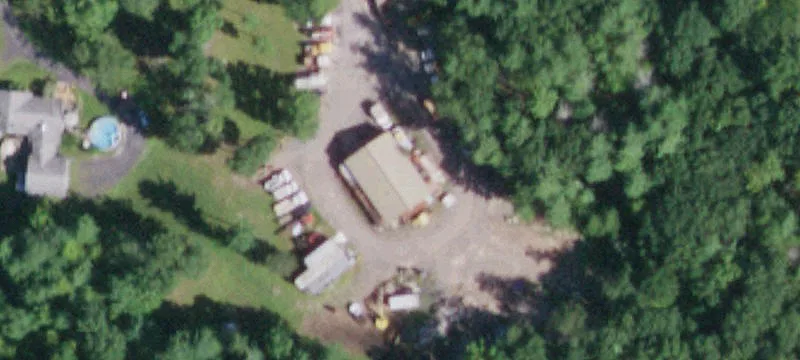 153 Frank Hitchcock Rd