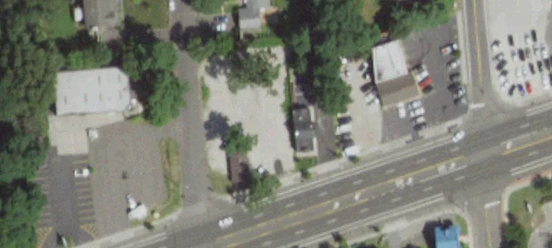Middle Country Rd