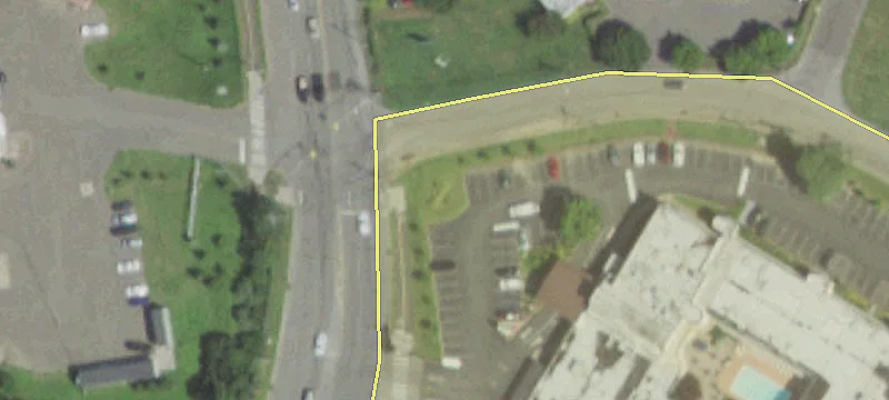 215 Sunnyside Blvd