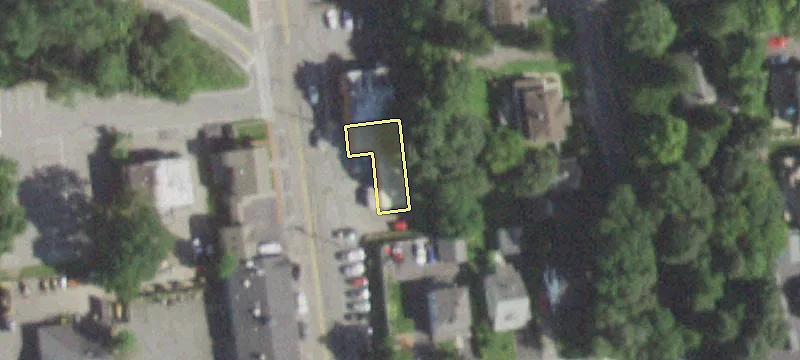 332 Elwood Ave