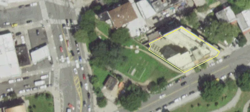 College Pt Blvd