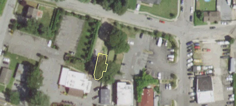 26 Commercial Ave