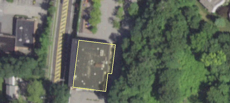 325 Highland Ave