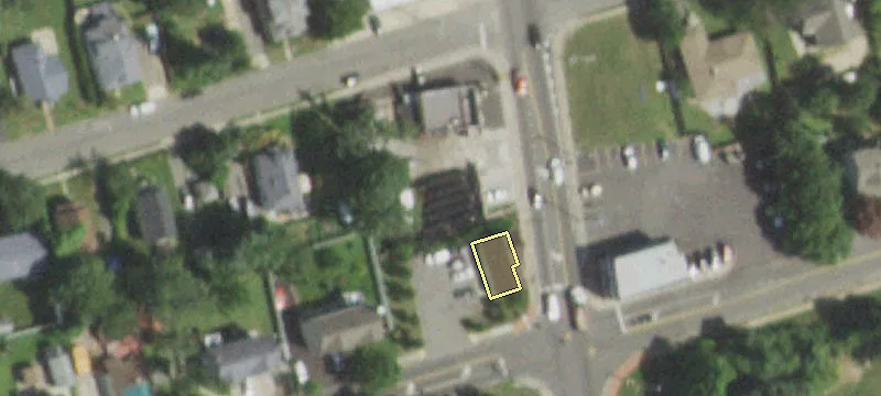 Carleton Ave