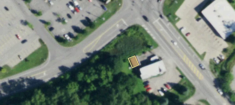 Lewiston Rd