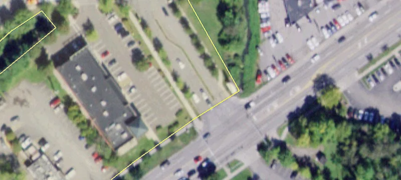 Fairgrounds Memorial Pkwy