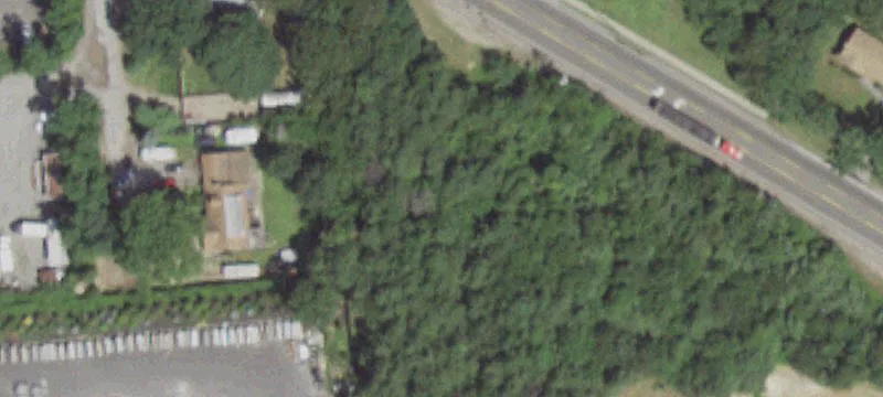 3702 Horseblock Rd