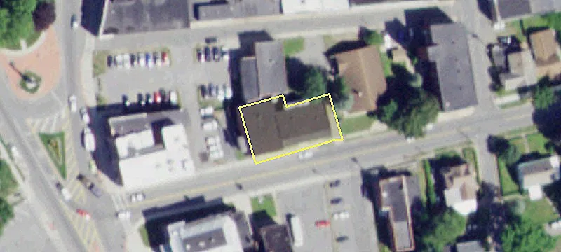 15-19 Maple St