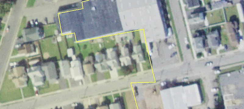 Middle St