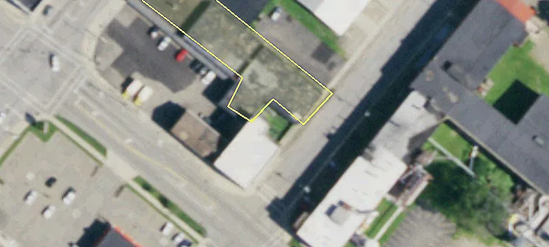 Everett St